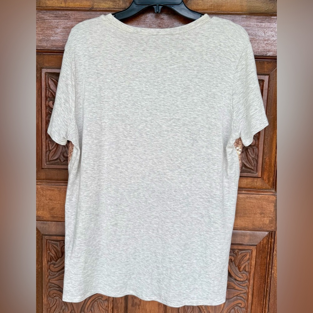 Vanilla Bay Light Gray Short Sleeve Sequin Camo Colorblock Top, NWOT, Size Large - Picture 3 of 5
